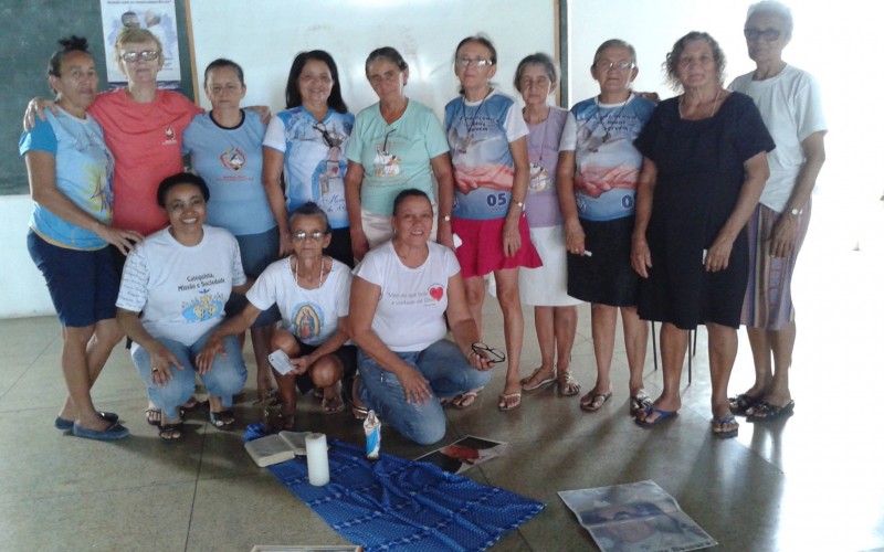 Visita da Irmã Maria Aparecida à comunidade de Picos